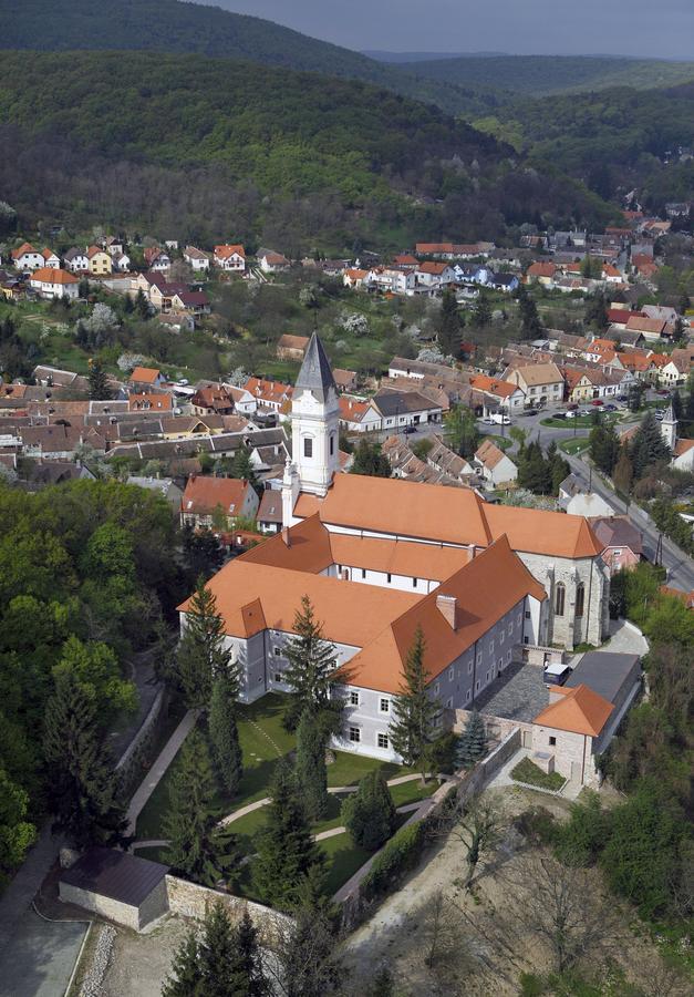 Sopron Monastery Hotel Exterior foto